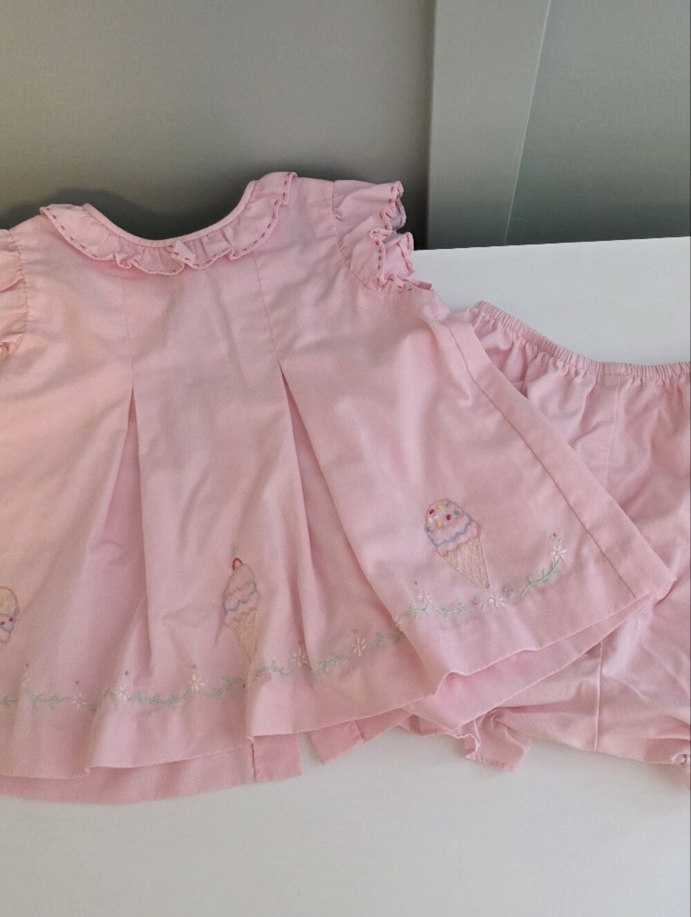The Proper Peony 4t Icecream Pink Girl Ruffle Set Outfit Smocked Brand Ice Cream